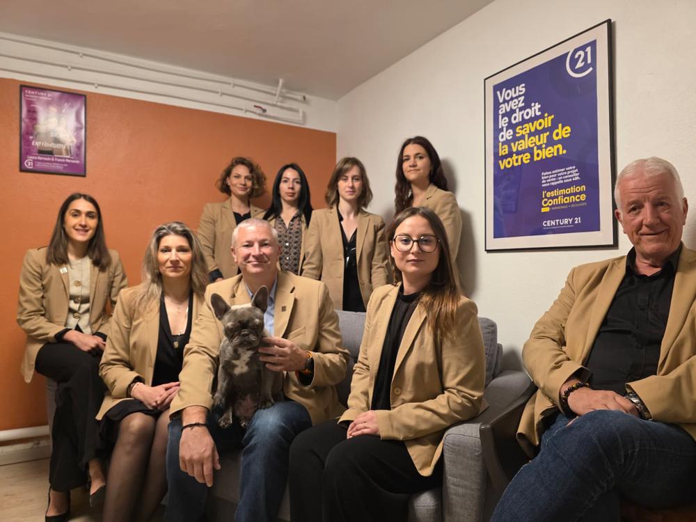 l'équipe de l'agence Haussmann Immobilier