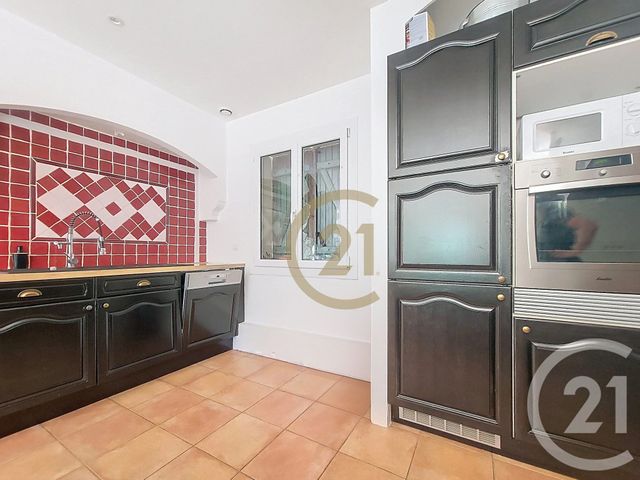 maison à vendre - 6 pièces - 144.27 m2 - CALLAS - 83 - PROVENCE-ALPES-COTE-D-AZUR - Century 21 Haussmann Immobilier