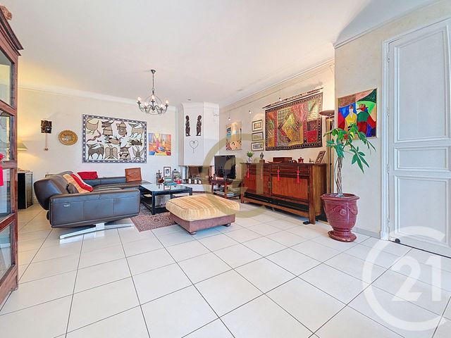 Appartement F4 à vendre - 4 pièces - 159.51 m2 - DRAGUIGNAN - 83 - PROVENCE-ALPES-COTE-D-AZUR - Century 21 Haussmann Immobilier