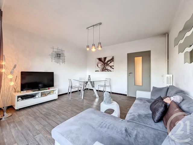 Appartement F3 à vendre - 3 pièces - 59.47 m2 - DRAGUIGNAN - 83 - PROVENCE-ALPES-COTE-D-AZUR - Century 21 Haussmann Immobilier
