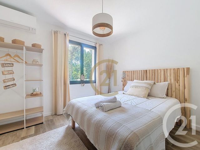 Afficher la photo en grand maison à vendre - 5 pièces - 175.89 m2 - DRAGUIGNAN - 83 - PROVENCE-ALPES-COTE-D-AZUR - Century 21 Haussmann Immobilier