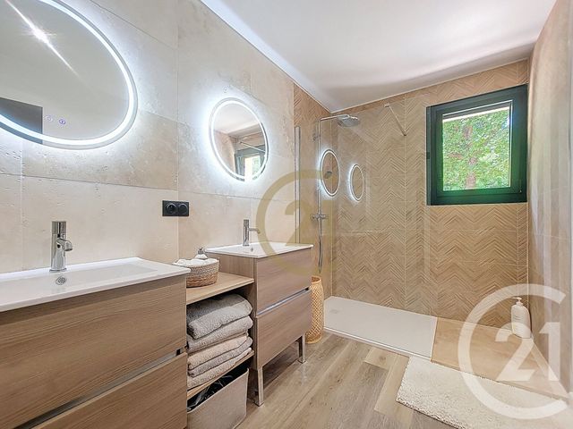 Afficher la photo en grand maison à vendre - 5 pièces - 175.89 m2 - DRAGUIGNAN - 83 - PROVENCE-ALPES-COTE-D-AZUR - Century 21 Haussmann Immobilier