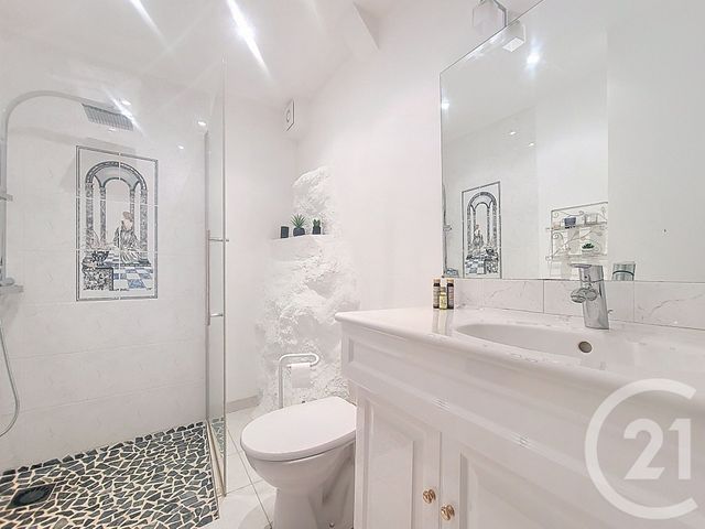 maison à vendre - 7 pièces - 177.0 m2 - DRAGUIGNAN - 83 - PROVENCE-ALPES-COTE-D-AZUR - Century 21 Haussmann Immobilier