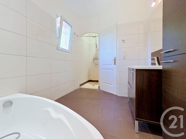 maison à vendre - 6 pièces - 138.0 m2 - LORGUES - 83 - PROVENCE-ALPES-COTE-D-AZUR - Century 21 Haussmann Immobilier