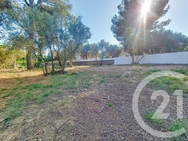 terrain à vendre - 800.0 m2 - DRAGUIGNAN - 83 - PROVENCE-ALPES-COTE-D-AZUR - Century 21 Haussmann Immobilier