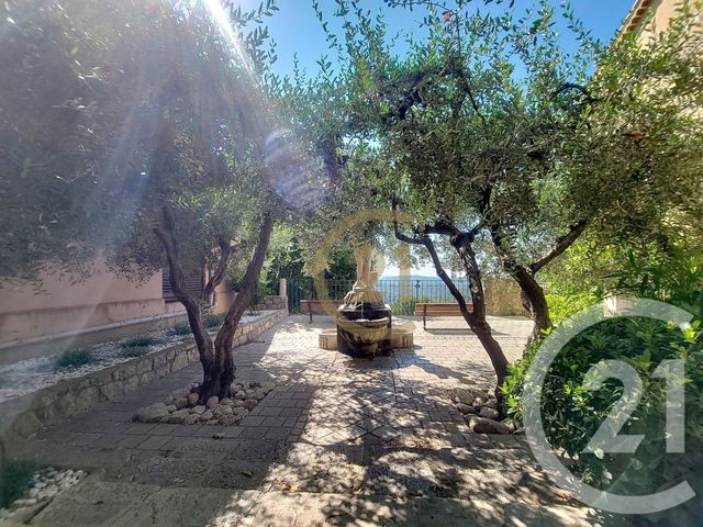 Afficher la photo en grand maison à vendre - 6 pièces - 196.0 m2 - BARGEMON - 83 - PROVENCE-ALPES-COTE-D-AZUR - Century 21 Haussmann Immobilier