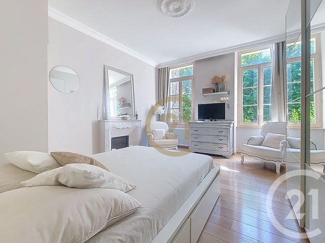 Afficher la photo en grand maison à vendre - 6 pièces - 196.0 m2 - BARGEMON - 83 - PROVENCE-ALPES-COTE-D-AZUR - Century 21 Haussmann Immobilier
