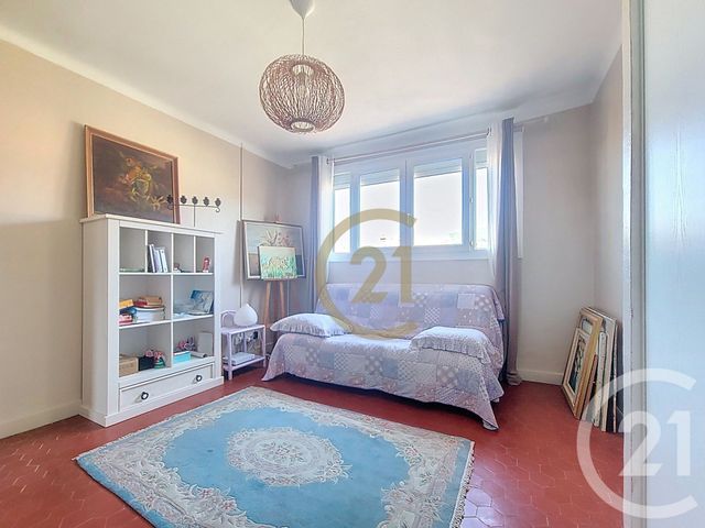 Afficher la photo en grand Appartement F3 à vendre - 3 pièces - 76.0 m2 - DRAGUIGNAN - 83 - PROVENCE-ALPES-COTE-D-AZUR - Century 21 Haussmann Immobilier