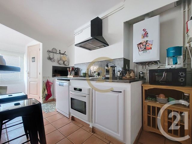Afficher la photo en grand Appartement F3 à vendre - 3 pièces - 76.0 m2 - DRAGUIGNAN - 83 - PROVENCE-ALPES-COTE-D-AZUR - Century 21 Haussmann Immobilier