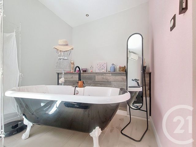 maison à vendre - 5 pièces - 190.0 m2 - FIGANIERES - 83 - PROVENCE-ALPES-COTE-D-AZUR - Century 21 Haussmann Immobilier