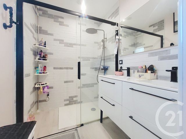 maison à vendre - 5 pièces - 190.0 m2 - FIGANIERES - 83 - PROVENCE-ALPES-COTE-D-AZUR - Century 21 Haussmann Immobilier