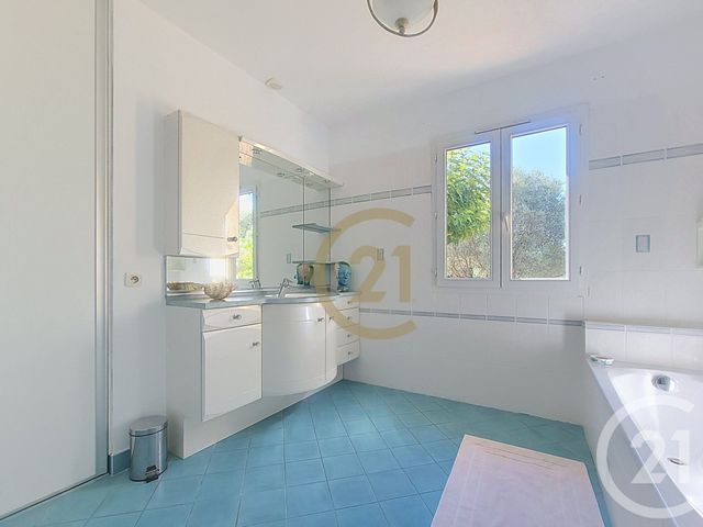 maison à vendre - 4 pièces - 132.25 m2 - DRAGUIGNAN - 83 - PROVENCE-ALPES-COTE-D-AZUR - Century 21 Haussmann Immobilier