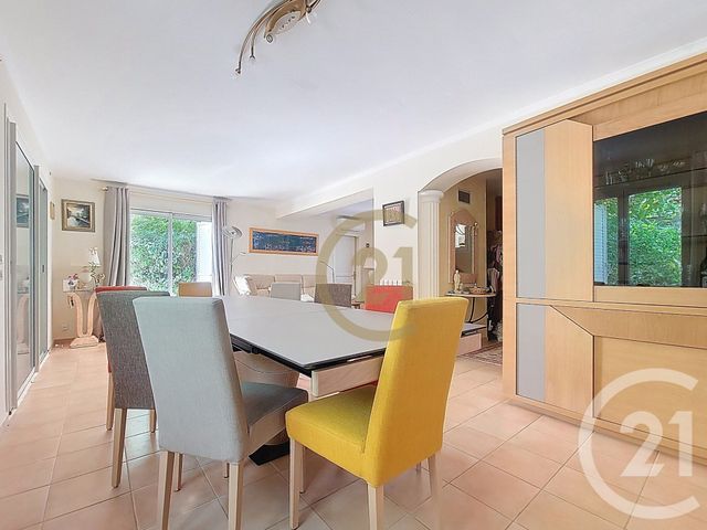 maison à vendre - 6 pièces - 206.38 m2 - LES ARCS - 83 - PROVENCE-ALPES-COTE-D-AZUR - Century 21 Haussmann Immobilier