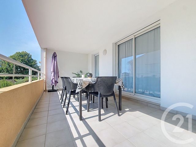 Afficher la photo en grand Appartement F4 à vendre - 4 pièces - 73.3 m2 - DRAGUIGNAN - 83 - PROVENCE-ALPES-COTE-D-AZUR - Century 21 Haussmann Immobilier