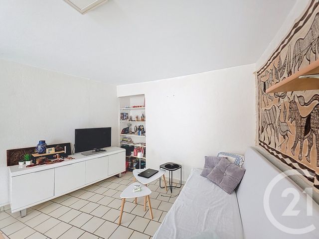 Appartement F2 à vendre - 2 pièces - 38.85 m2 - LE MUY - 83 - PROVENCE-ALPES-COTE-D-AZUR - Century 21 Haussmann Immobilier