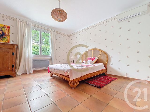 maison à vendre - 4 pièces - 131.1 m2 - DRAGUIGNAN - 83 - PROVENCE-ALPES-COTE-D-AZUR - Century 21 Haussmann Immobilier