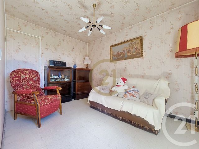 Appartement F4 à vendre - 4 pièces - 65.43 m2 - DRAGUIGNAN - 83 - PROVENCE-ALPES-COTE-D-AZUR - Century 21 Haussmann Immobilier