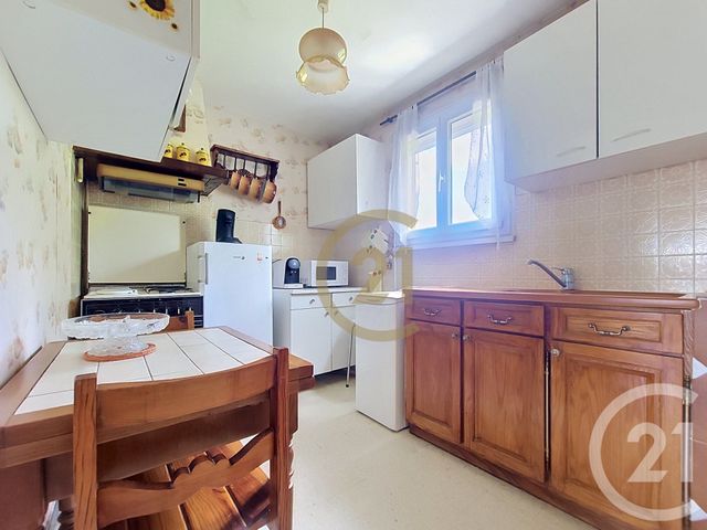 Appartement F4 à vendre - 4 pièces - 65.43 m2 - DRAGUIGNAN - 83 - PROVENCE-ALPES-COTE-D-AZUR - Century 21 Haussmann Immobilier