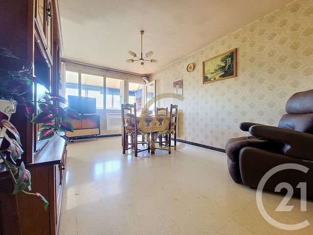 Appartement F4 à vendre - 4 pièces - 65.43 m2 - DRAGUIGNAN - 83 - PROVENCE-ALPES-COTE-D-AZUR - Century 21 Haussmann Immobilier