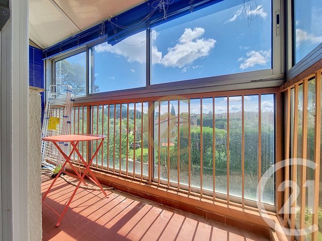 Appartement F4 à vendre - 4 pièces - 65.43 m2 - DRAGUIGNAN - 83 - PROVENCE-ALPES-COTE-D-AZUR - Century 21 Haussmann Immobilier