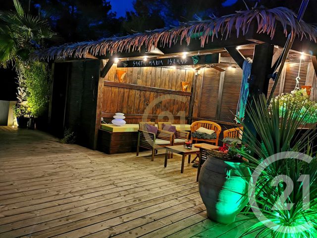 maison à vendre - 7 pièces - 299.63 m2 - DRAGUIGNAN - 83 - PROVENCE-ALPES-COTE-D-AZUR - Century 21 Haussmann Immobilier