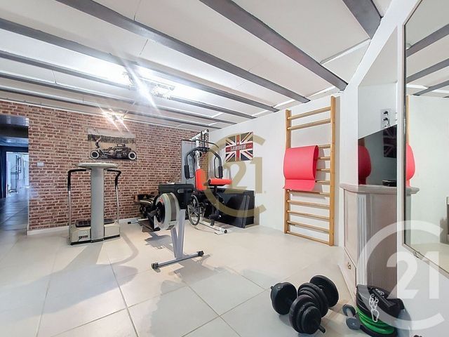 maison à vendre - 7 pièces - 299.63 m2 - DRAGUIGNAN - 83 - PROVENCE-ALPES-COTE-D-AZUR - Century 21 Haussmann Immobilier