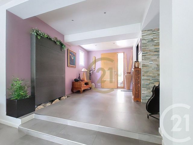 maison à vendre - 7 pièces - 299.63 m2 - DRAGUIGNAN - 83 - PROVENCE-ALPES-COTE-D-AZUR - Century 21 Haussmann Immobilier