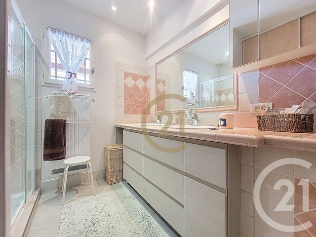 maison à vendre - 6 pièces - 190.0 m2 - LES ARCS - 83 - PROVENCE-ALPES-COTE-D-AZUR - Century 21 Haussmann Immobilier