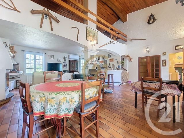 maison à vendre - 6 pièces - 174.0 m2 - LORGUES - 83 - PROVENCE-ALPES-COTE-D-AZUR - Century 21 Haussmann Immobilier