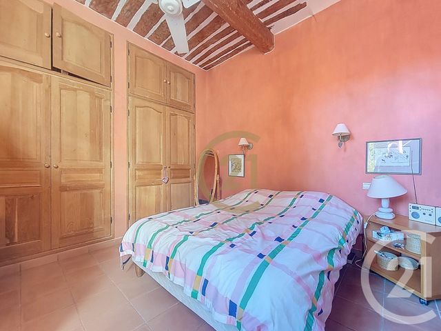 Appartement F2 à louer - 2 pièces - 61.0 m2 - DRAGUIGNAN - 83 - PROVENCE-ALPES-COTE-D-AZUR - Century 21 Haussmann Immobilier