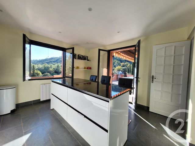 Afficher la photo en grand maison à vendre - 6 pièces - 159.0 m2 - LE CANNET DES MAURES - 83 - PROVENCE-ALPES-COTE-D-AZUR - Century 21 Haussmann Immobilier