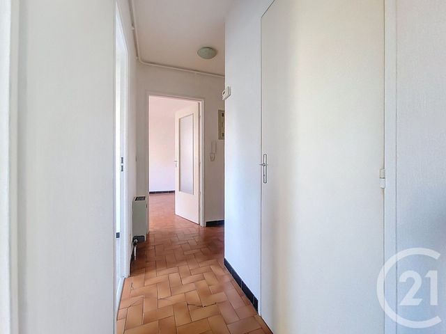 Appartement F2 à vendre - 2 pièces - 45.8 m2 - DRAGUIGNAN - 83 - PROVENCE-ALPES-COTE-D-AZUR - Century 21 Haussmann Immobilier
