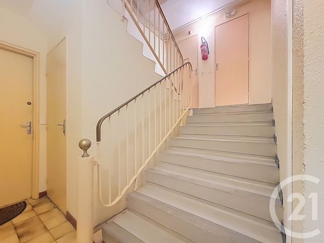 Appartement F2 à vendre - 2 pièces - 45.8 m2 - DRAGUIGNAN - 83 - PROVENCE-ALPES-COTE-D-AZUR - Century 21 Haussmann Immobilier