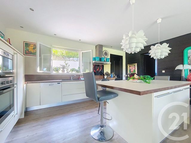 maison à vendre - 4 pièces - 141.0 m2 - DRAGUIGNAN - 83 - PROVENCE-ALPES-COTE-D-AZUR - Century 21 Haussmann Immobilier