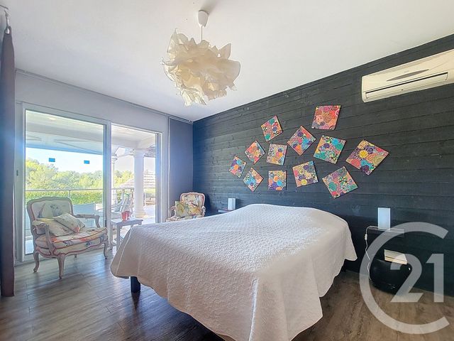 maison à vendre - 4 pièces - 141.0 m2 - DRAGUIGNAN - 83 - PROVENCE-ALPES-COTE-D-AZUR - Century 21 Haussmann Immobilier