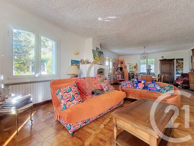 maison à vendre - 6 pièces - 197.0 m2 - DRAGUIGNAN - 83 - PROVENCE-ALPES-COTE-D-AZUR - Century 21 Haussmann Immobilier