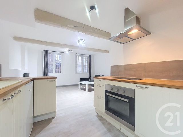 Appartement Studio à louer - 2 pièces - 36.85 m2 - DRAGUIGNAN - 83 - PROVENCE-ALPES-COTE-D-AZUR - Century 21 Haussmann Immobilier