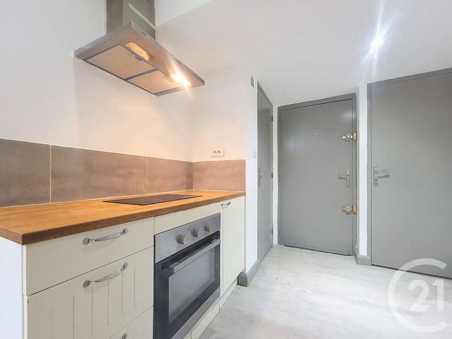 Appartement Studio à louer - 2 pièces - 36.85 m2 - DRAGUIGNAN - 83 - PROVENCE-ALPES-COTE-D-AZUR - Century 21 Haussmann Immobilier