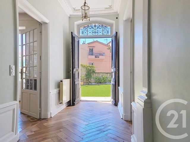 maison à vendre - 10 pièces - 308.89 m2 - DRAGUIGNAN - 83 - PROVENCE-ALPES-COTE-D-AZUR - Century 21 Haussmann Immobilier