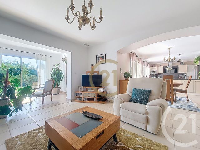 maison à vendre - 4 pièces - 113.08 m2 - FLAYOSC - 83 - PROVENCE-ALPES-COTE-D-AZUR - Century 21 Haussmann Immobilier