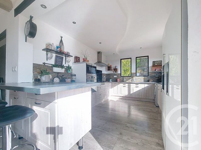 maison à vendre - 7 pièces - 202.85 m2 - DRAGUIGNAN - 83 - PROVENCE-ALPES-COTE-D-AZUR - Century 21 Haussmann Immobilier