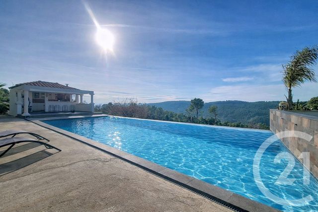 maison à vendre - 7 pièces - 202.85 m2 - DRAGUIGNAN - 83 - PROVENCE-ALPES-COTE-D-AZUR - Century 21 Haussmann Immobilier