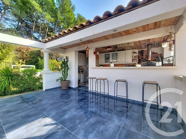 maison à vendre - 7 pièces - 202.85 m2 - DRAGUIGNAN - 83 - PROVENCE-ALPES-COTE-D-AZUR - Century 21 Haussmann Immobilier