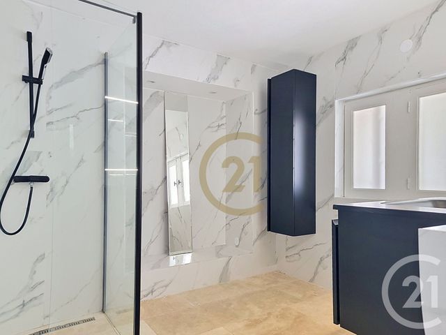 maison à vendre - 6 pièces - 151.3 m2 - DRAGUIGNAN - 83 - PROVENCE-ALPES-COTE-D-AZUR - Century 21 Haussmann Immobilier