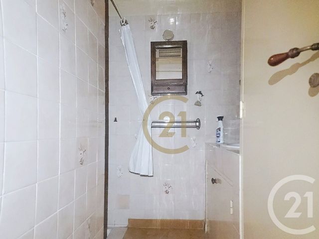 Appartement T2 à vendre - 2 pièces - 76.29 m2 - DRAGUIGNAN - 83 - PROVENCE-ALPES-COTE-D-AZUR - Century 21 Haussmann Immobilier