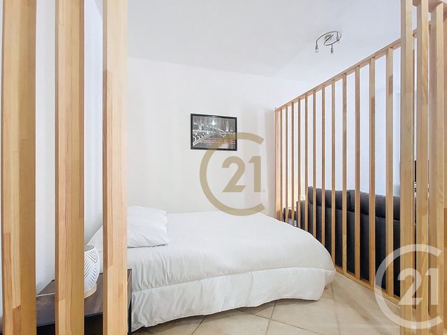 Appartement F1 bis à louer - 2 pièces - 37.2 m2 - FLAYOSC - 83 - PROVENCE-ALPES-COTE-D-AZUR - Century 21 Haussmann Immobilier