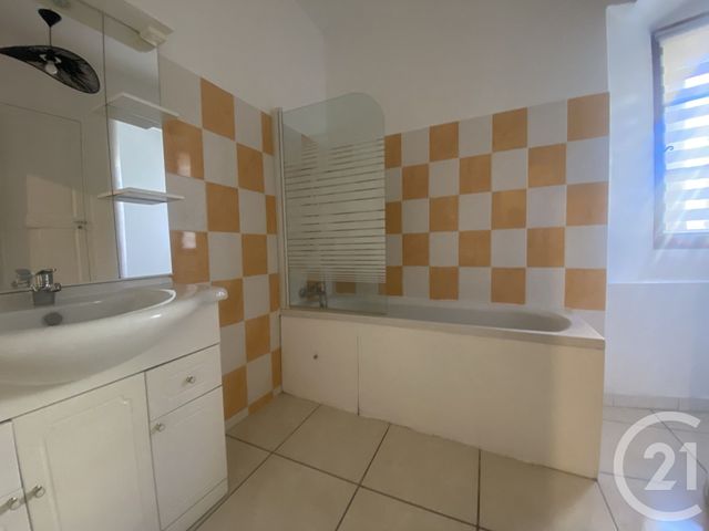 Appartement F2 bis à louer - 3 pièces - 57.92 m2 - DRAGUIGNAN - 83 - PROVENCE-ALPES-COTE-D-AZUR - Century 21 Haussmann Immobilier