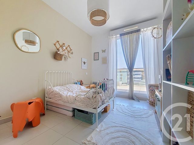 Appartement F4 à vendre - 4 pièces - 78.7 m2 - DRAGUIGNAN - 83 - PROVENCE-ALPES-COTE-D-AZUR - Century 21 Haussmann Immobilier