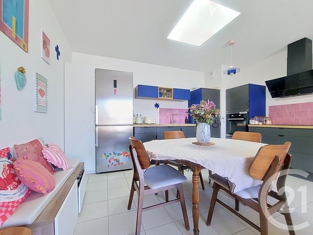 Appartement F4 à vendre - 4 pièces - 78.7 m2 - DRAGUIGNAN - 83 - PROVENCE-ALPES-COTE-D-AZUR - Century 21 Haussmann Immobilier