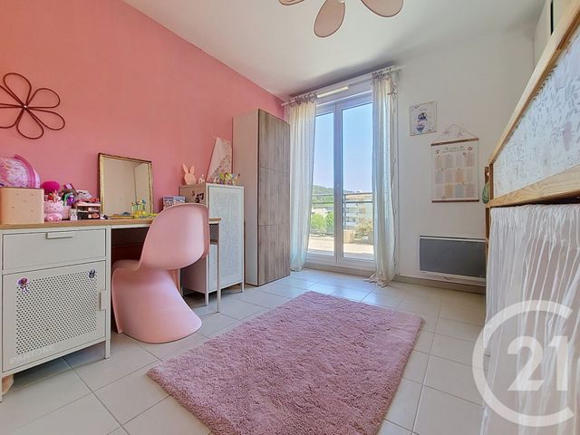 Appartement F4 à vendre - 4 pièces - 78.7 m2 - DRAGUIGNAN - 83 - PROVENCE-ALPES-COTE-D-AZUR - Century 21 Haussmann Immobilier